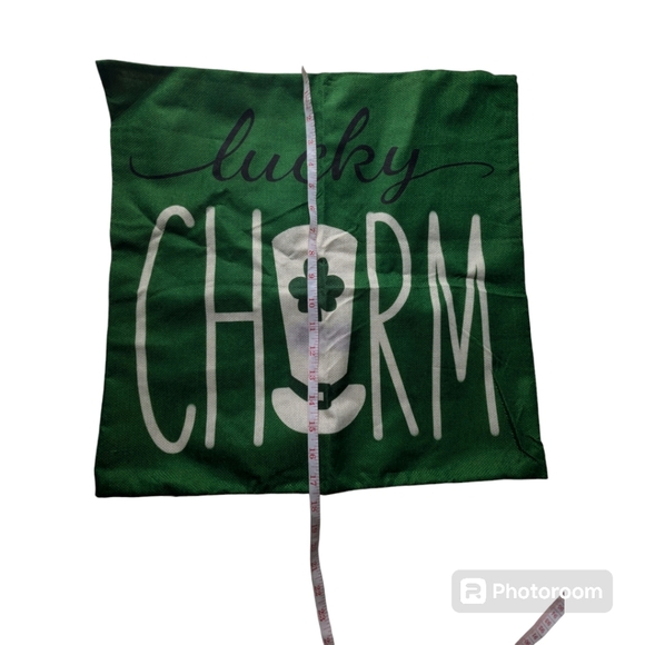 Irish Themed Cushions. 1 Pair. Green and White. - Picture 8 of 10